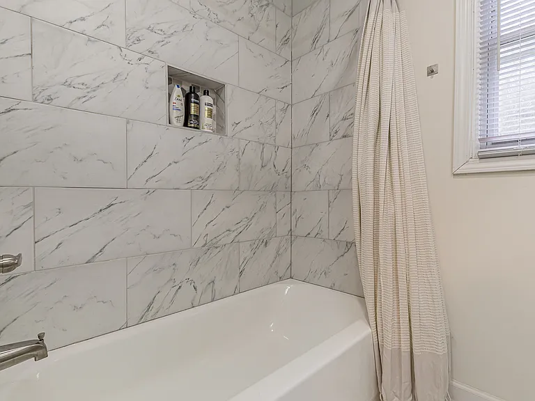 1215 Anchor Ter SW — Photo 22