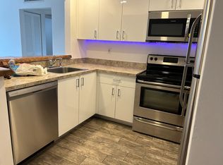 2500 SW 6th St APT 401, Miami, FL 33135