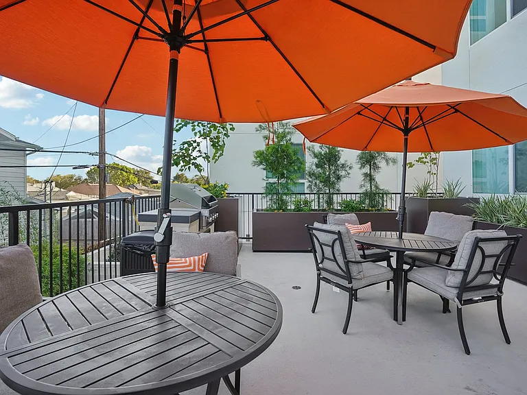 The Peake Apartments — Photo 33