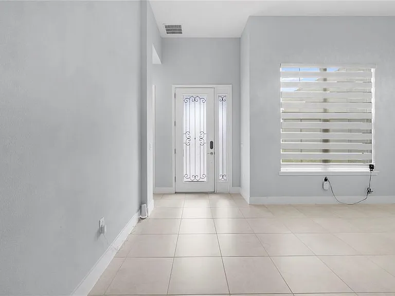 2320 Symphony Cir — Photo 13