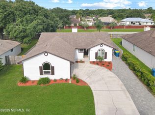 327 Hickory Hollow Dr N, Jacksonville, FL 32225
