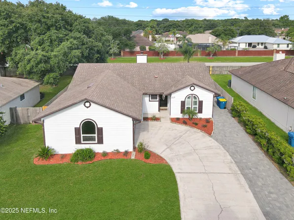 327 HICKORY HOLLOW Drive, Jacksonville, FL 32225
