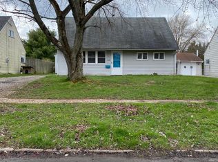 250 Idlewood Rd, Youngstown, OH 44515