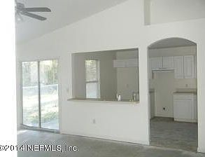5th image of 724 Ashford St