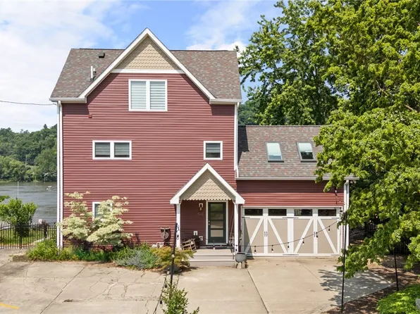 548 Penn St, Verona, PA 15147