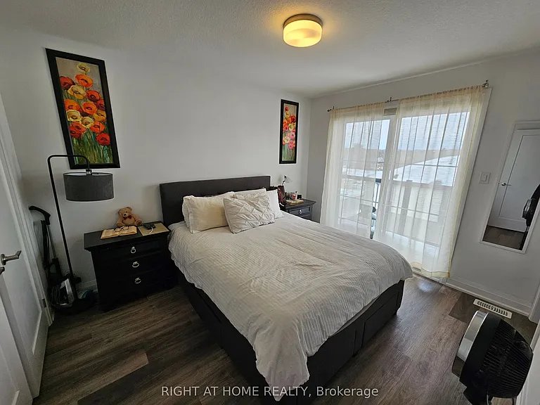 156 Huron St — Photo 20