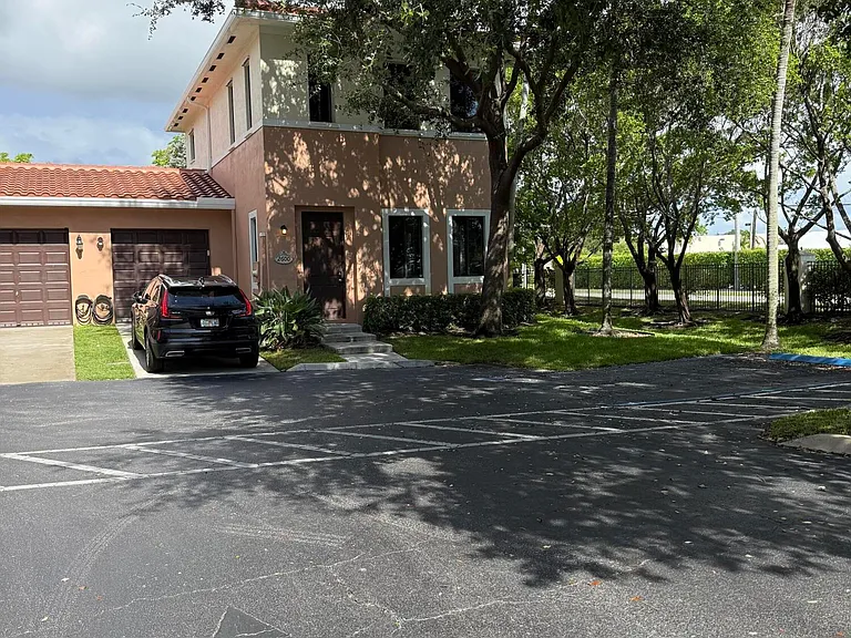 2600 Venetian Dr — Photo 14