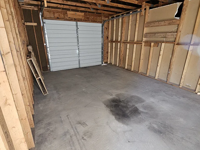 1260 Oakview Dr #4 — Photo 18