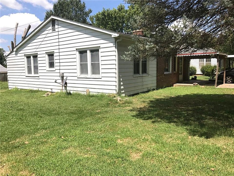 1st image of 1110 N 10th St
