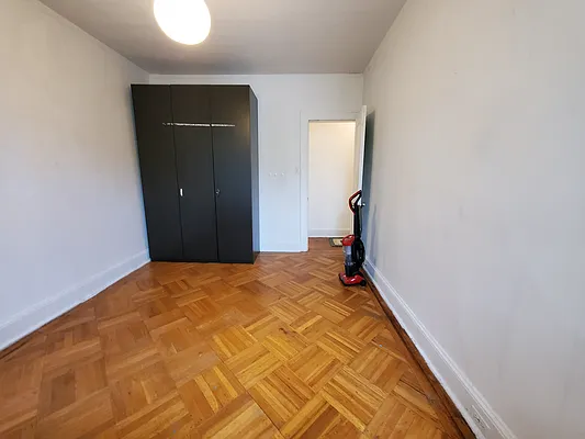 Rented by Mega Homes Realty INC | media 25