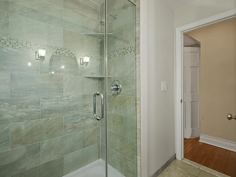 59 Shelley Ave — Photo 11