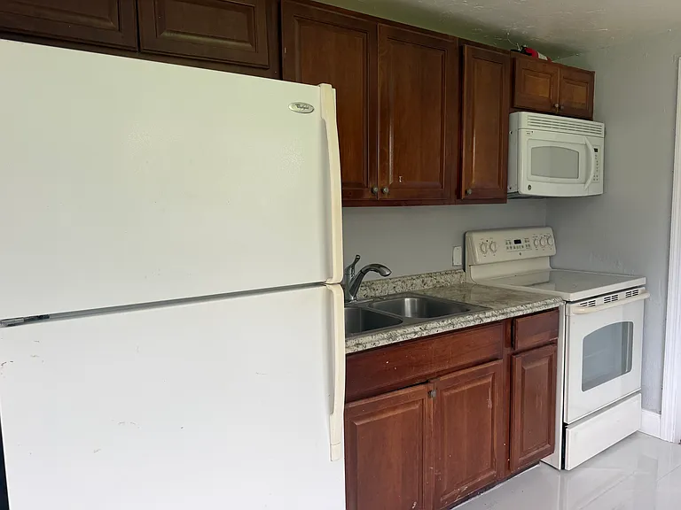 5402 Carolina Ave #5402 — Photo 8