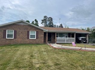 105 Highland Rd, Gretna, VA 24557