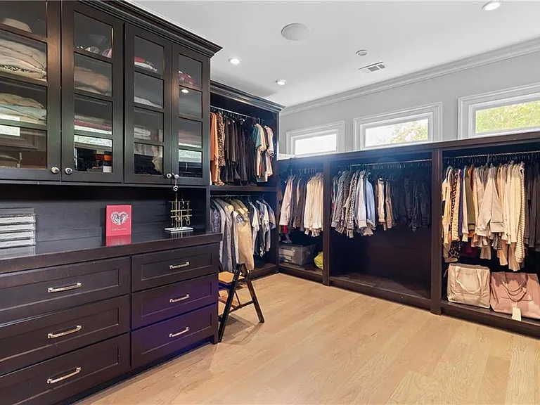1685 Mount Paran Rd NW — Photo 51