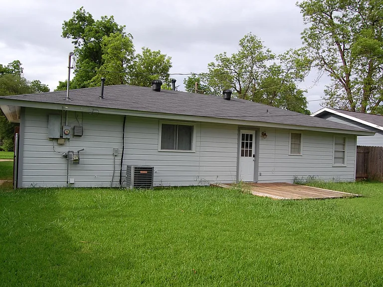 2114 Alison Ave — Photo 13