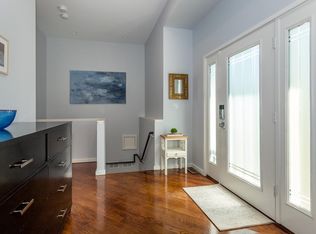 12 Endicott Pl, Canton, MA 02021