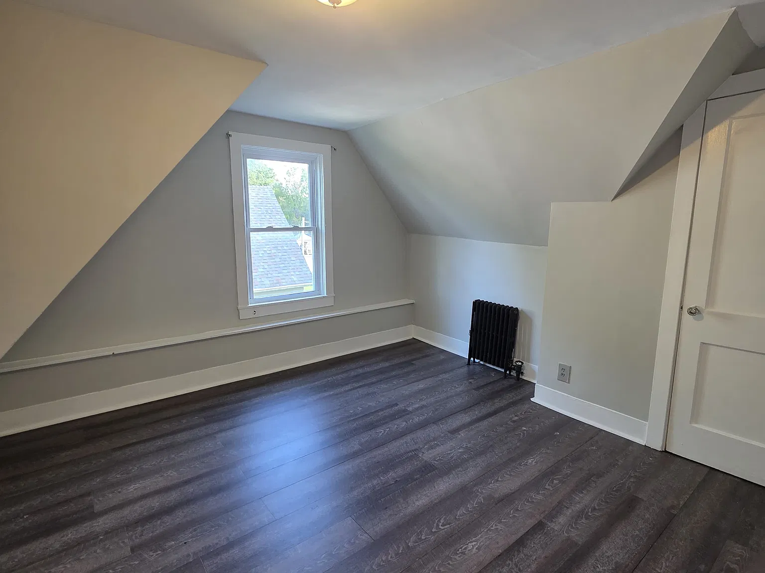 2 bed, $1,200 — Photo 4
