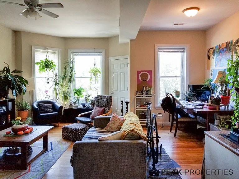 4701-03 N. Malden St. / 1260-64 W. Leland Ave. — Photo 4