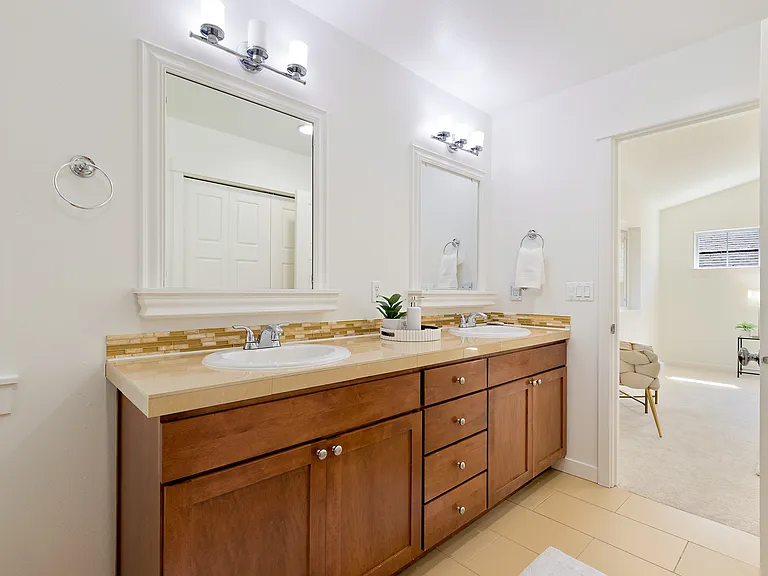 23115 36th Dr SE — Photo 26