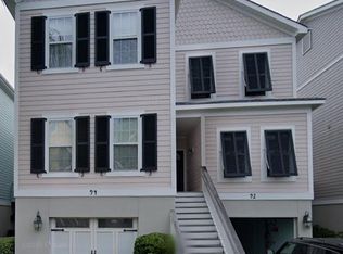92 W 2nd St, FOLLY BEACH, SC 29439