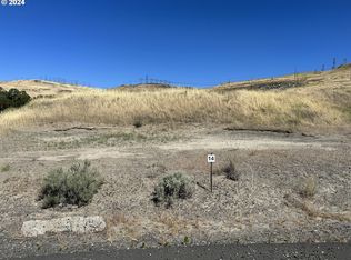 407 Deschutes Ln, Rufus, OR 97050