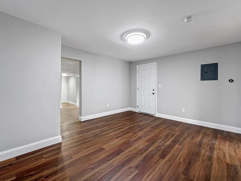 69 2nd St #2 — Photo 25