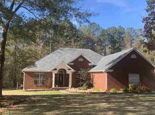215 Garden Walk W, Hampton, GA 30228