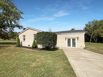 203 W Longview Dr, Portland, TN, 37148