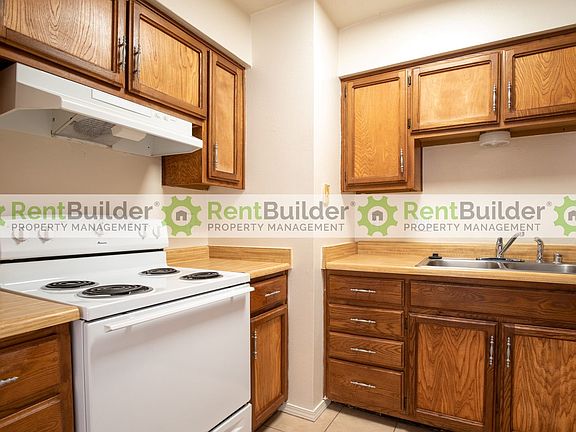 3rd image of 12228 Menaul Blvd NE APT A