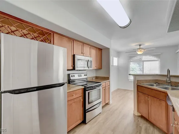4400 S Jones Blvd Unit 2122, Las Vegas, NV 89103