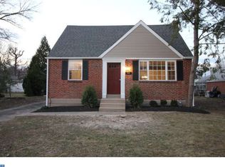 604 Topsfield Rd, Hatboro, PA 19040