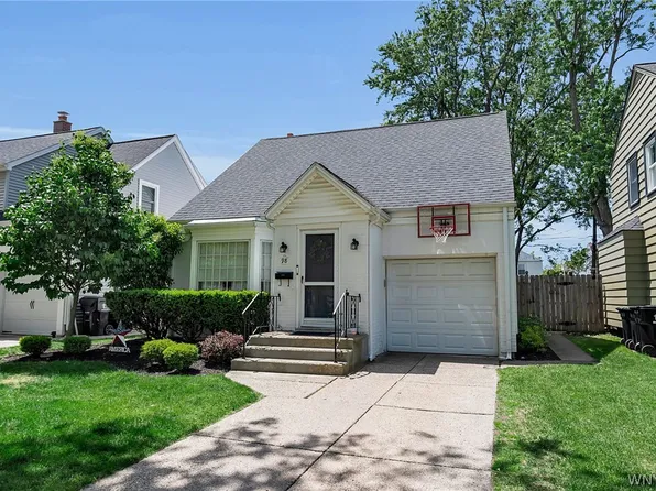 98 Byron Ave E, Buffalo, NY 14223