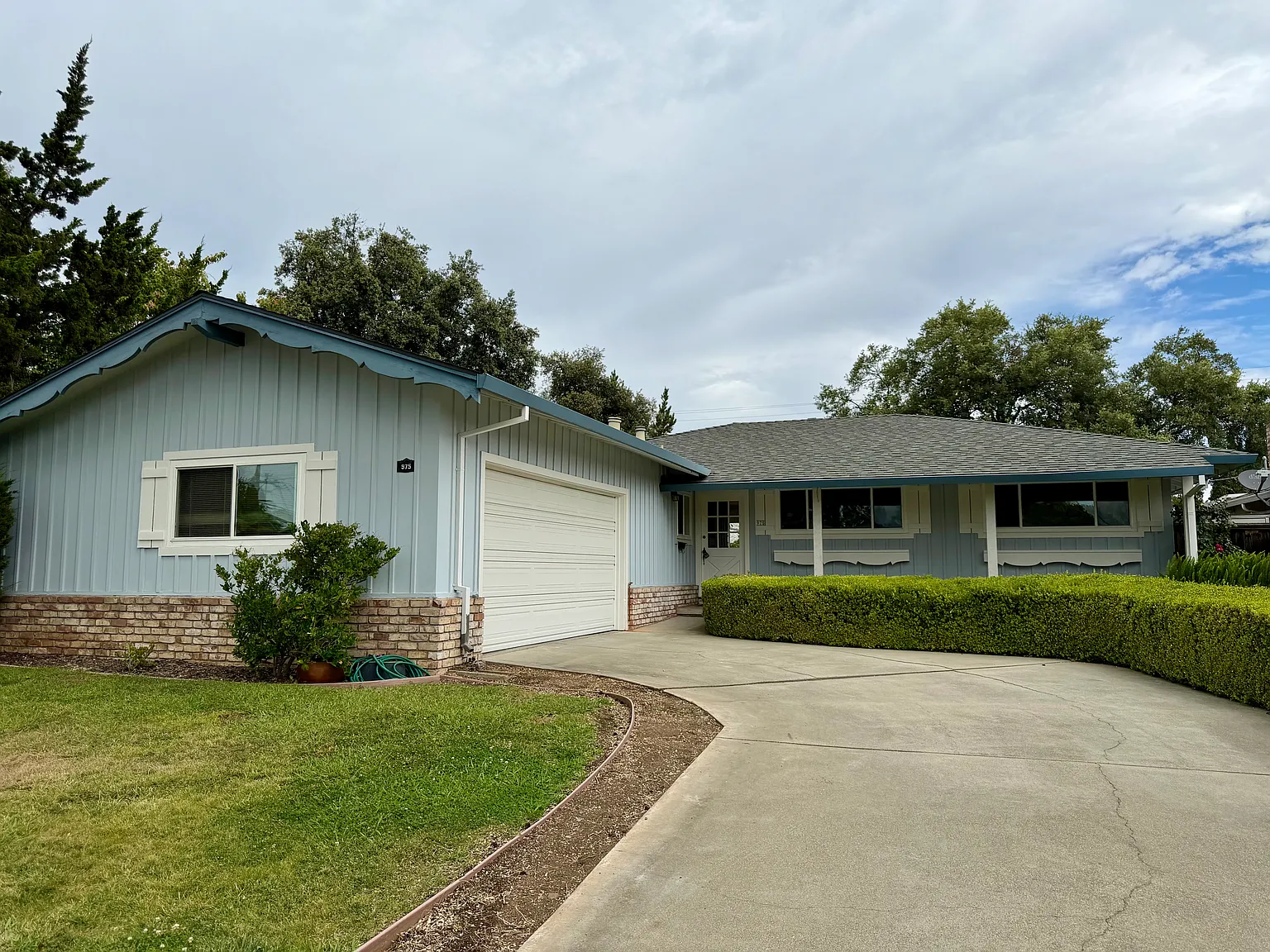 3 bed, 1232 sqft, $5,495 — Photo 1