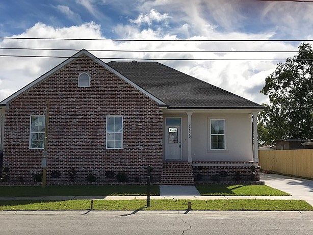 1st image of 2809 Campagna Dr