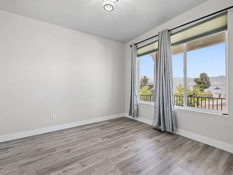 2877 S Greenhead Dr — Photo 39