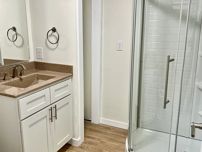 1932 Carolina Ln — Photo 16