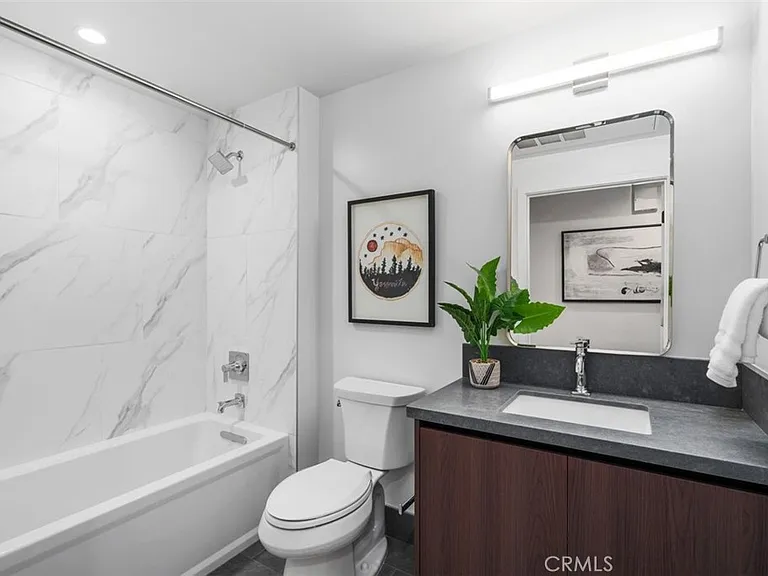 150 S Oak Knoll Ave #205 — Photo 11