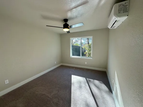 2694 Commons Pl, Auburn, CA 95603