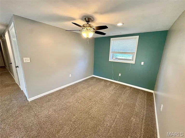 2315 Williams St — Photo 31