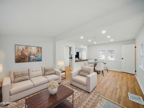 9 S Reilly Rd, Jefferson Twp., NJ 07438