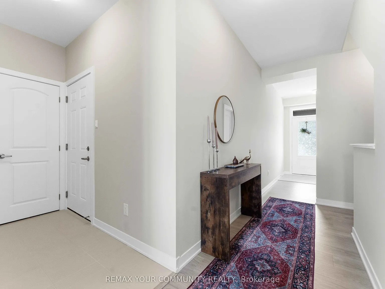 3 bed, $2,725 — Photo 2