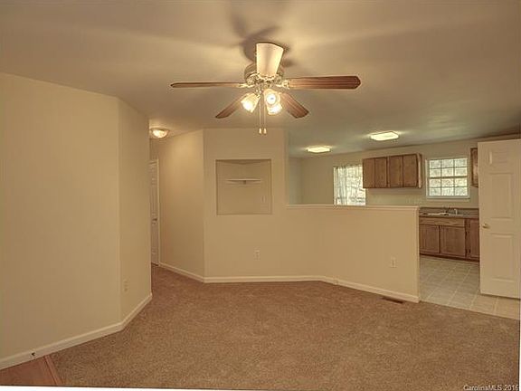 5th image of 7810 Rainbow Dr