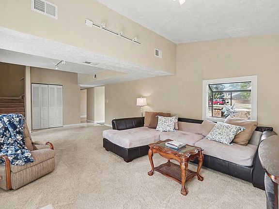 5th image of 1697 Prairie Cir