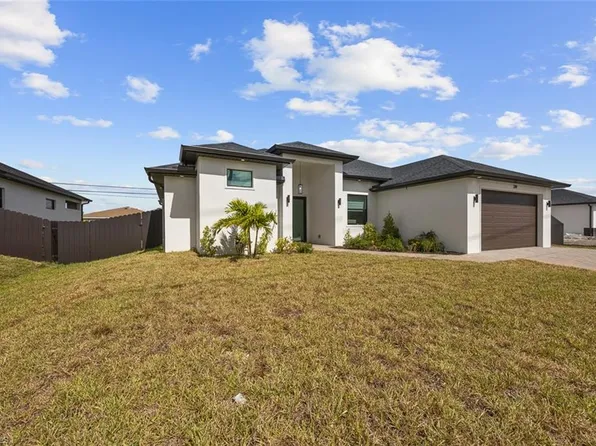 209 Kismet PKWY E, CAPE CORAL, FL 33909