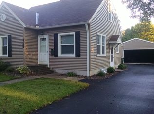 725 4th Ave SW, Hutchinson, MN 55350