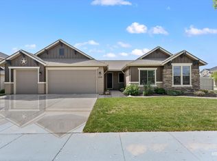1319 White Horse Ridge Dr, Middleton, ID 83644