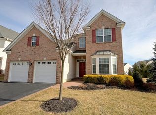 17 Hardwick Dr #17, Kendall Park, NJ 08824