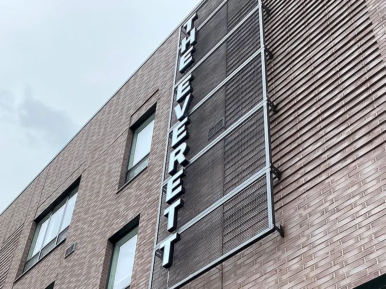 The Everett — Photo 9