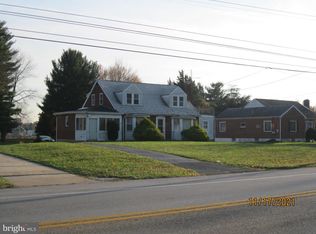 4820 E Trindle Rd, Mechanicsburg, PA 17050