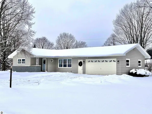 409 Parkside St, Mancelona, MI 49659